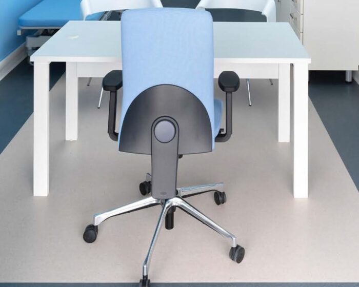 eclipse-chairs-executive fully adjustable task chair in blue fabric