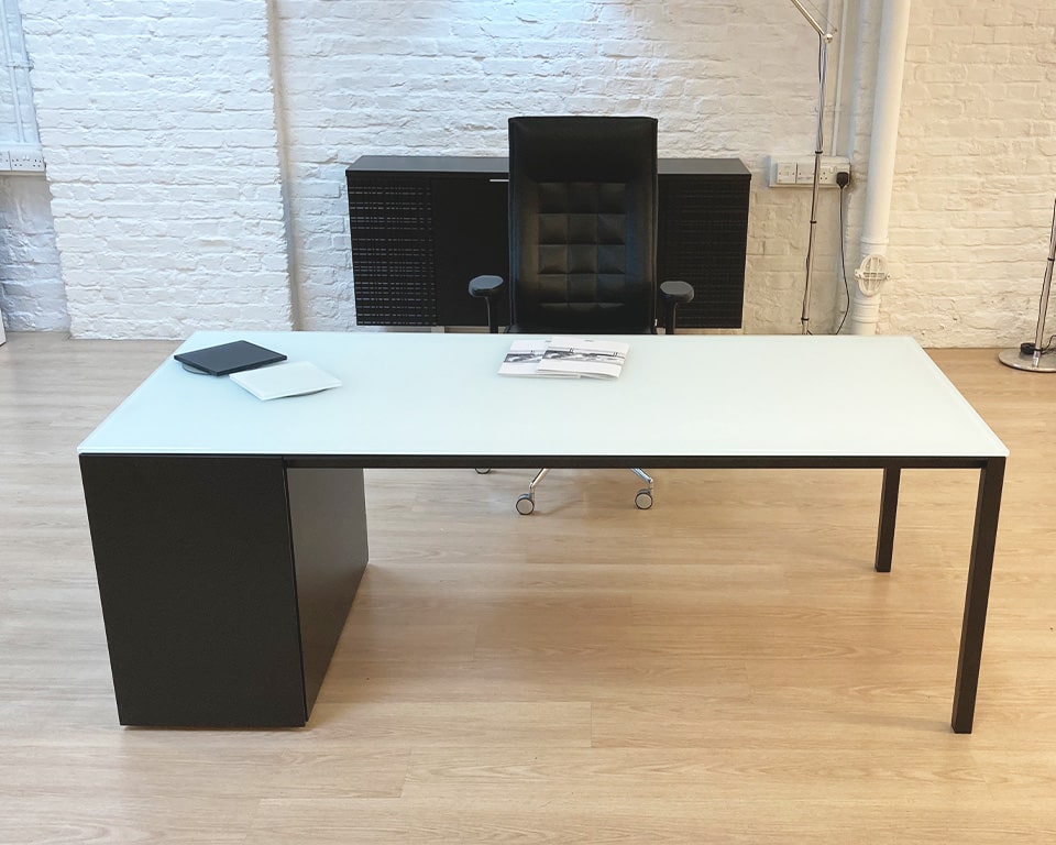 Minimum white satin glass desk with black drawers and frame