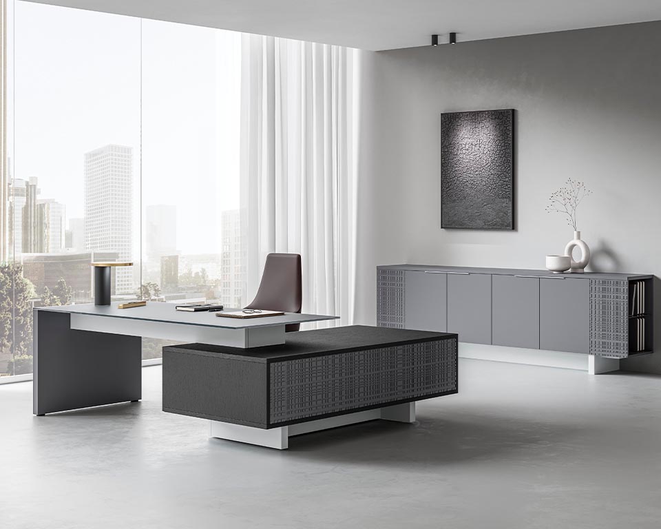 Modi 65 High end large executive desks with a lower side retun than the desk top. Includes drawers and cupboard storage spaces. Luxury high end executive office furniture from Italy