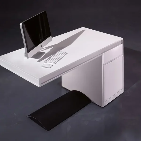 Small Home office desk with cable management