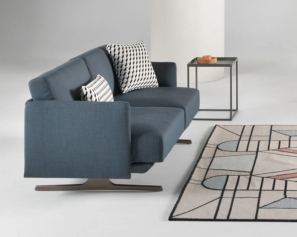 luxury office sofas with aluminium blade feet