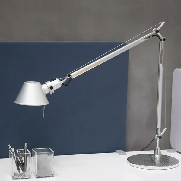 Classic Tolomeo LED desk lamp in aluminium