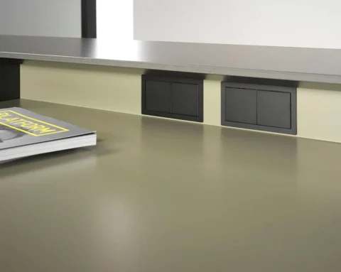 Executive desk with hidden usb and power sockets