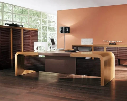 Large ceo desk in walnut